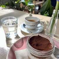 Doubleshot from Doubleshot roastary + very fine (and fluffy) Tiramisu  at Chutnej in Prague