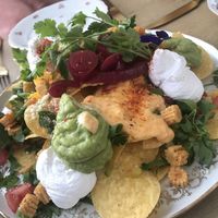 Net m'n verjaardag gevierd op het heerlijke terras van Palma. In Aartselaar maar je waant je op vakantie! Heerlijke street food! En alles is plant based. Ook glutenvrije opties!  at Palma in Aartselaar