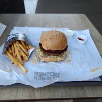  at Mother Burger - Roma in Lisbon