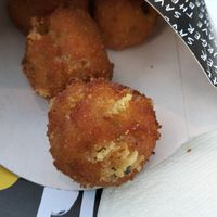  at Mother Burger - Roma in Lisbon