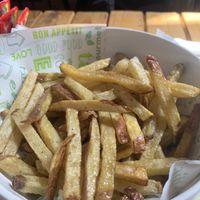 Large portion of fries (very oily)  at El Vegan in Santiago