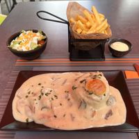   at Reed in Luxembourg City