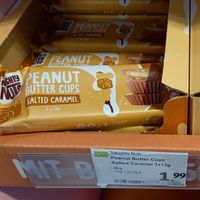 peanut butter cups at denn's BioMarkt - Luegallee in Dusseldorf