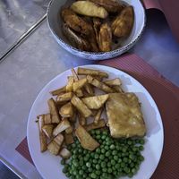 TOFISH (tofu) che non sapeva di nulla. E nemmeno i Piselli, completamente senza sale   at The Funky Buddha Bistro in Lanzarote