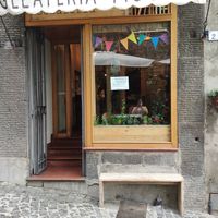 Gelateria Picchio at Picchio Gelateria Naturale in Bracciano