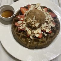 Matcha waffles 🧇   at Oatberry Cafe - Scotts Square in Central Singapore