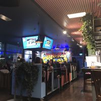 Insiste at Junk y Vegan in Helsinki