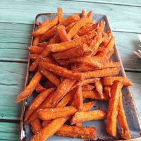 Sweet potato fries ✨ at Junk y Vegan in Helsinki