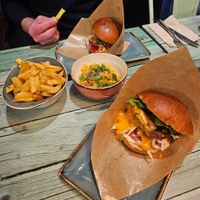 The fried, mac n cheese and burgers at Junk y Vegan in Helsinki