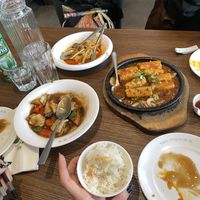 Sizzling tofu, potato noodle salad, tofu with oyster mushrooms and garlicc  at Tofu Vegan - Islington in North London