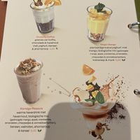 Some vegan breakfast items Feb 2023 at Bagels & Beans - Biltstraat in Utrecht