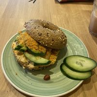 Thai chili ‘chicken’ on wholegrain bagel: quite nice. Has a Thai curry taste.  at Bagels & Beans - Biltstraat in Utrecht