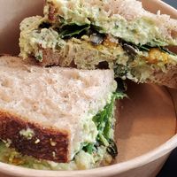 Avocado pesto sandwich at Oliver Green - West in Amsterdam