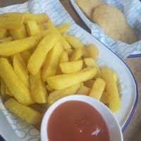 Chips at Hunky Dory in Byron Bay