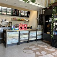 Counter  at Rock'n Joy Juice in Torrance