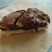 Cake slice at Piece in Aberfeldy