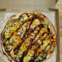 Vegan pizza, sub marinara for BBQ sauce  #Veganuary at Blaze Pizza in Brunswick