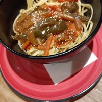 Noodles in sauteed vegetables at La Gorda de las Delicias in Sevilla