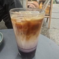 Iced lavender laté at Calm Coffee in Berlin
