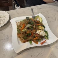 Pad woon sen- vegan style  at Thai Cafe in Temple