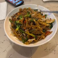 Drunken noodle- vegan style  at Thai Cafe in Temple