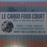 Enseigne du parking  at Veggy Box in La Garde