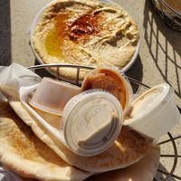 Pita and hummus at Pita Inn in Glenview