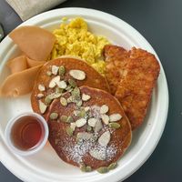  at Lokales in Bayamon