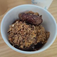 Setas rellenas al horno con queso ahumado at La Cosa Vegana in Granada