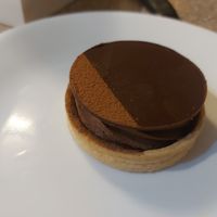  at Vegateau in Montreal