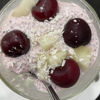 Postre; pudding de chia con cerezas.   at Contracorriente in Ourense