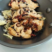 Mushroom dumplings in soy sauce at Contracorriente in Ourense