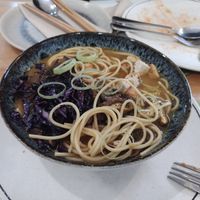 Espaguetis blandos en su caldo (Ramen) at Contracorriente in Ourense