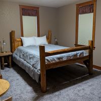 Curlew Room at Gardenview Estate Bed & Breakfast in Kettle Falls