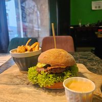 Gluten free bun at Vegan Temple Bar in Amsterdam