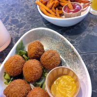 Bitterballs (Like Crockett) at Vegan Temple Bar in Amsterdam