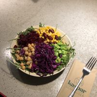 Customized bowl (10,90€) #Veganuary at Kaspar Schmauser in Nuremberg