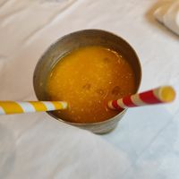 Batido de mango sin leche (era enorme y estaba rico) at Royal Tandoori in Oviedo