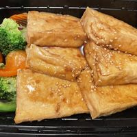 Tamarind Tofu at Somtum Modern Thai Cuisine in Boston