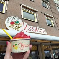  at Janssen's IJssalon in Boskoop