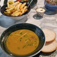 Thaise kerriesoep met glutenvrij brood at Taveerne Het Wetshuys in Almelo