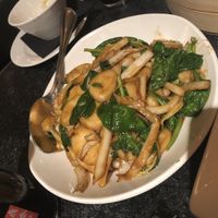 上海素炒年糕 vegan shanghai rice cakes 
  at Din Tai Fung in Las Vegas