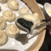 麻糬芝麻小籠包 sesame and mochi xlb   at Din Tai Fung in Las Vegas