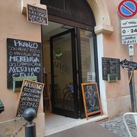Entrance at Col Cavolo - Vegan Bistrot in Rome