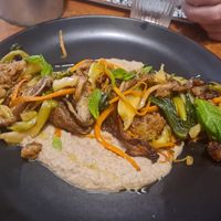 Seitan con verdure e funghi, su crema di funghi at Col Cavolo - Vegan Bistrot in Rome