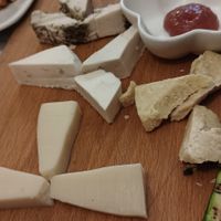 Formatges vegans at La Soffitta Renovatio in Rome