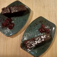 Postre de chocolate at Can Baumes in Tavertet