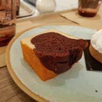 Cake chocolat at Land & Monkeys - Amsterdam in Paris