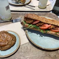 Sandwich and monkey cookie   at Land & Monkeys - Amsterdam in Paris