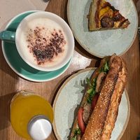   at Land & Monkeys - Amsterdam in Paris